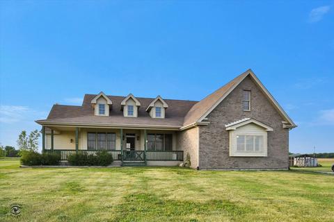 2042 E Spring Rd, Mazon, IL 60444