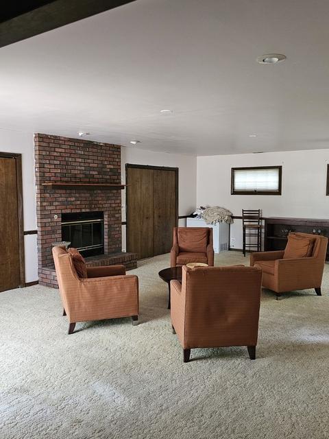 315 Wayne St, Park Forest, IL 60466 photo 4