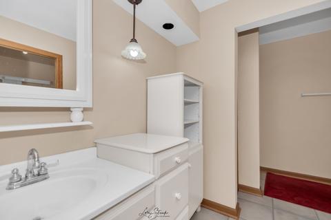 20119 Wolf Rd, Mokena, IL 60448 photo 17