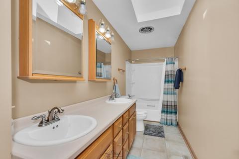 20119 Wolf Rd, Mokena, IL 60448 photo 24