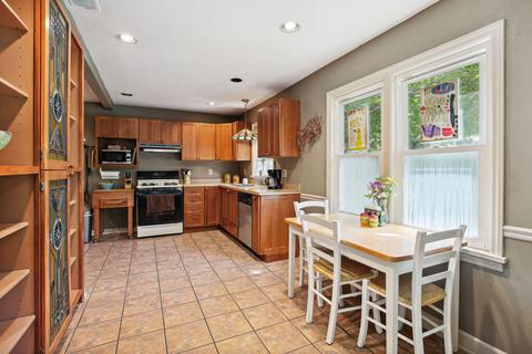 309 Davidson Dr, Champaign, IL 61821 photo 7