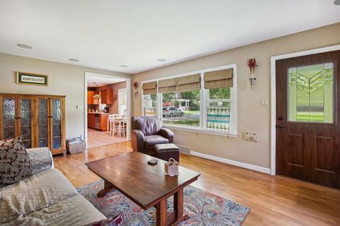 309 Davidson Dr, Champaign, IL 61821 photo 5