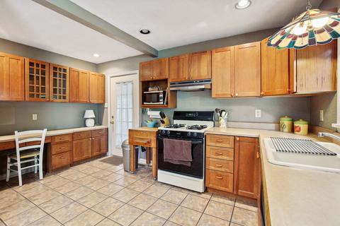 309 Davidson Dr, Champaign, IL 61821 photo 8