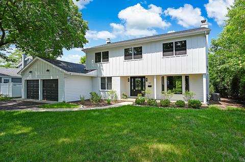 717 Kenilworth Ave, Glen Ellyn, IL 60137