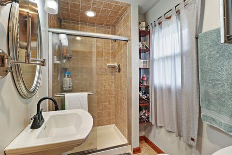201 Clay St, Algonquin, IL 60102 photo 8