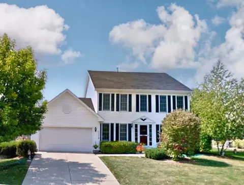 1112 Bennington Dr, Crystal Lake, IL 60014