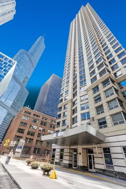 440 N Wabash Ave #1909, Chicago, IL 60611