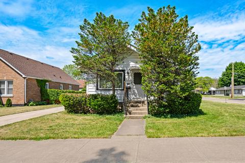 Undisclosed, Waukegan, IL 60085