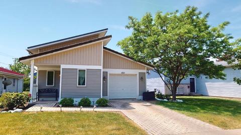 1521 11th St, Waukegan, IL 60085