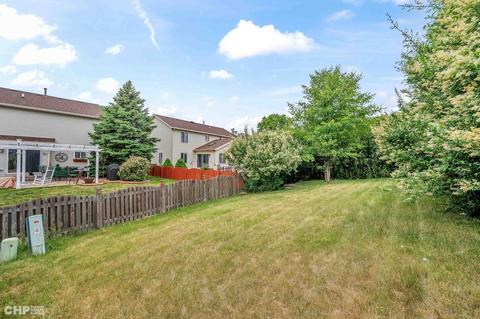 821 Teasel Ln, Aurora, IL 60504 photo 4