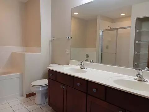 24213 Walnut Cir W, Plainfield, IL 60585 photo 8