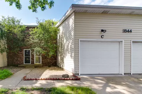 1544 Hunt Dr #C, Normal, IL 61761