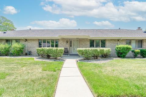 18203 Lynn Dr #108, Orland Park, IL 60467