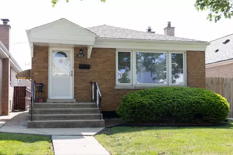 5835 S Meade Ave, Chicago, IL 60638