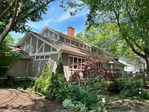 782 E Gartner Rd, Naperville, IL 60540 photo 5