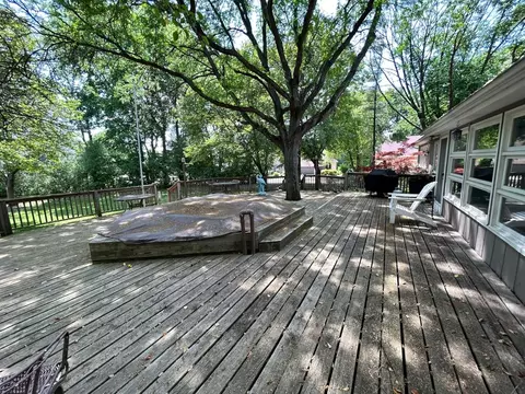782 E Gartner Rd, Naperville, IL 60540 photo 17