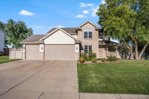 302 Chippewa Dr, Minooka, IL 60447