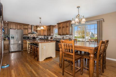 302 Chippewa Dr, Minooka, IL 60447 photo 5