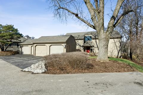 70 Cedar Rdg #C, Lake Barrington, IL 60010