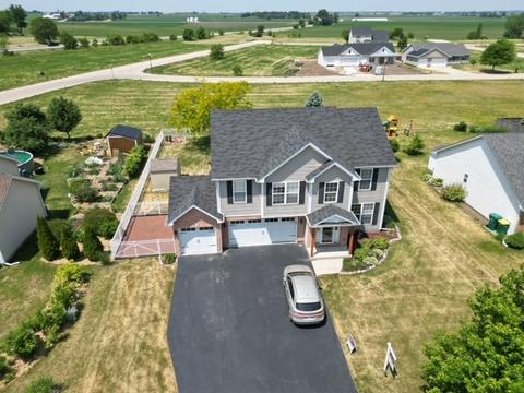 637 S Inverness St, Maple Park, IL 60151