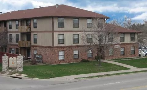 1231 W Lincoln Hwy #11, Dekalb, IL 60115