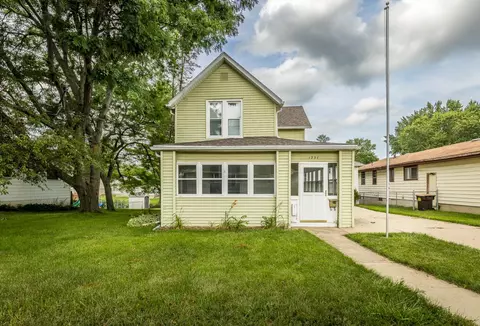 1236 W Empire St, Freeport, IL 61032