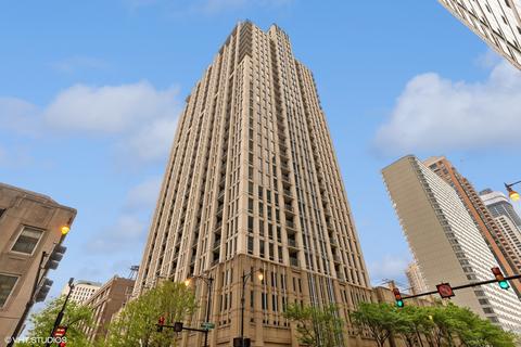1250 S Michigan Ave #1402, Chicago, IL 60605