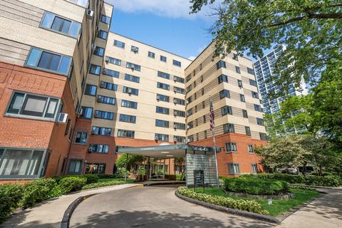 5056 N Marine Dr #B8, Chicago, IL 60640