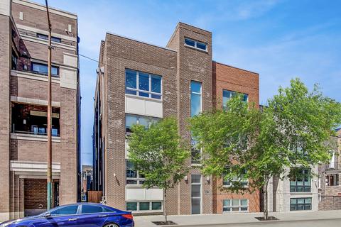 2736 N Ashland Ave #2S, Chicago, IL 60614
