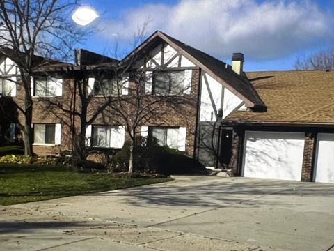305 Walters Ln #1A, Itasca, IL 60143