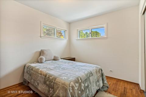 695 Mohave St, Hoffman Estates, IL 60169 photo 10