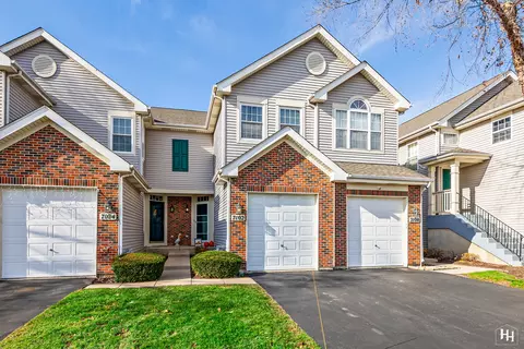 7102 Westwood Dr, Carpentersville, IL 60110