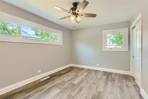 327 Mohawk St, Park Forest, IL 60466 photo 10