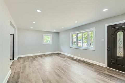 327 Mohawk St, Park Forest, IL 60466 photo 5