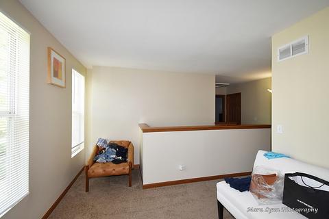 987 Symphony Dr, Aurora, IL 60504 photo 13