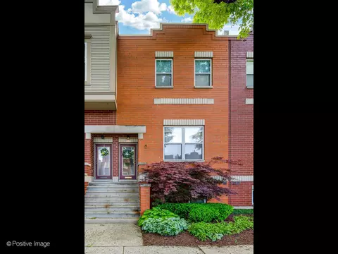 3444 N Monticello Ave, Chicago, IL 60618