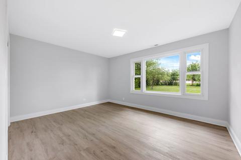 298 N Hammes Ave, Kankakee, IL 60901 photo 8