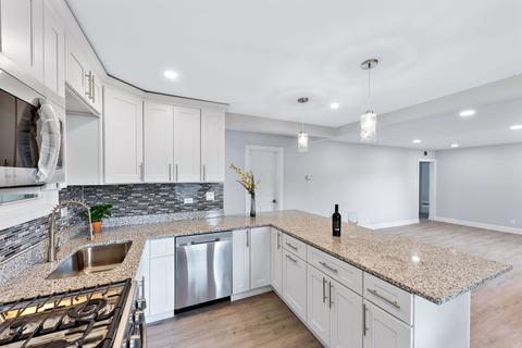 298 N Hammes Ave, Kankakee, IL 60901 photo 5