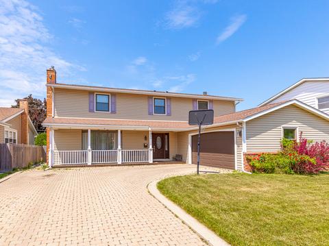 1830 W Locust Ln, Mount Prospect, IL 60056