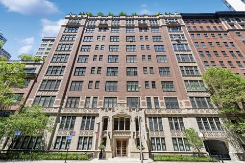 220 E Walton Pl #PH, Chicago, IL 60611