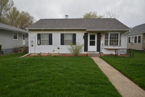 2619 Gilboa Ave, Zion, IL 60099