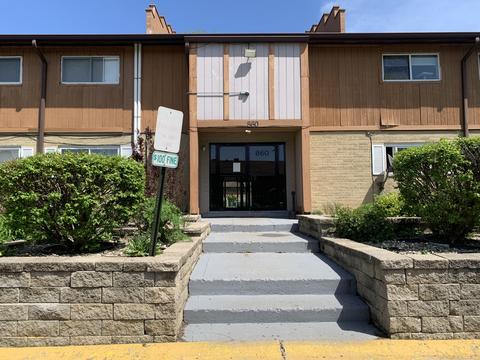 860 E Old Willow Rd #126, Prospect Heights, IL 60070