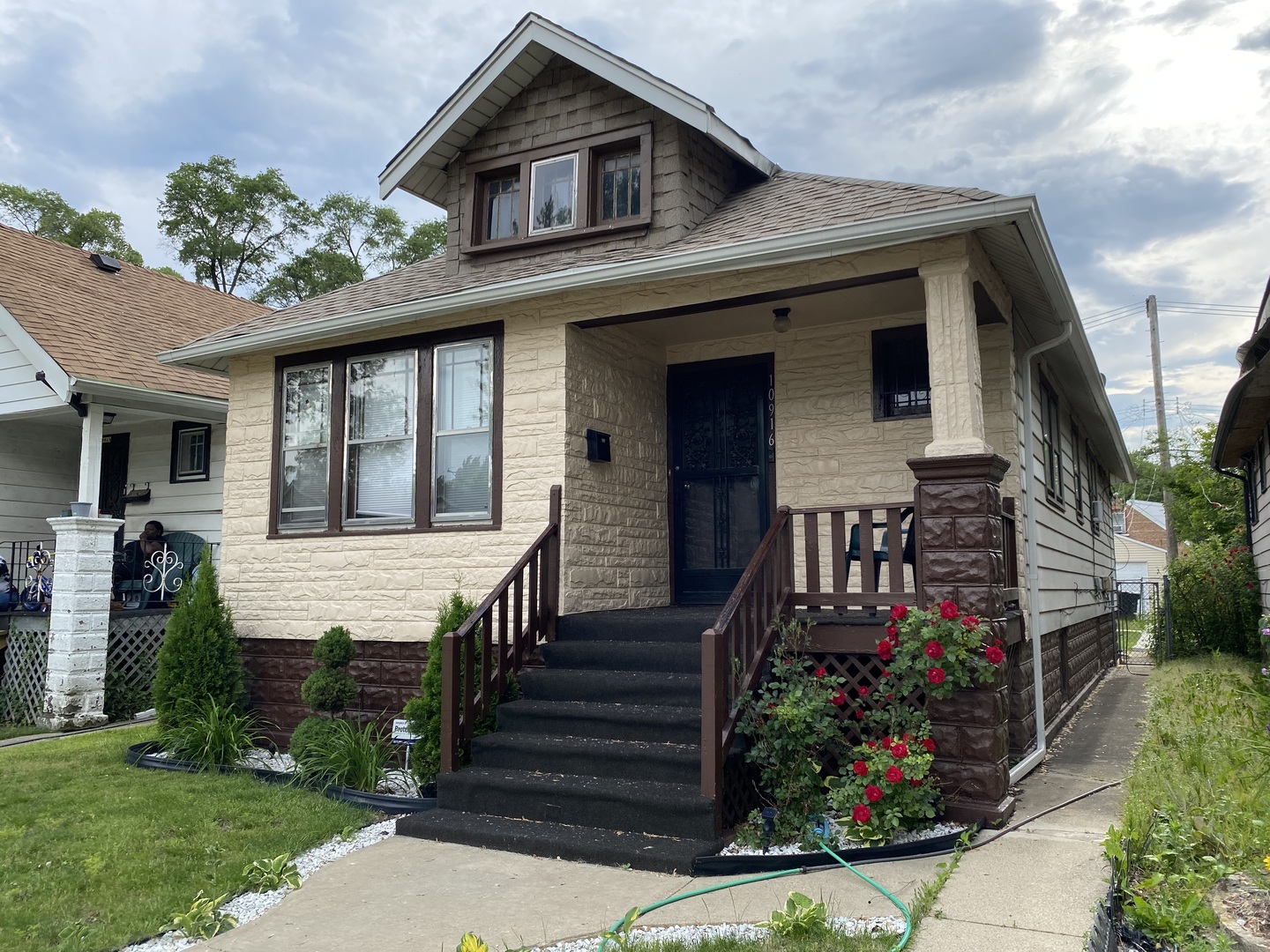 10916 S Eggleston Ave  