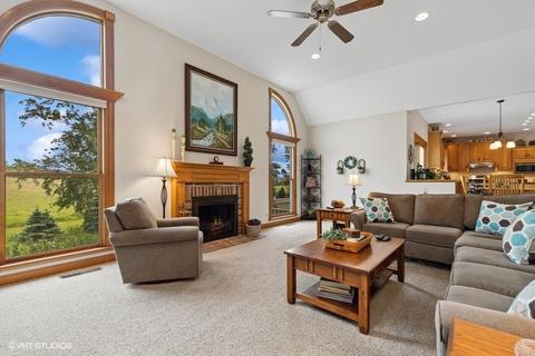 745 Spruce Tree Dr, Cary, IL 60013 photo 19