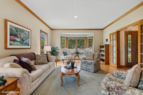 745 Spruce Tree Dr, Cary, IL 60013 photo 11