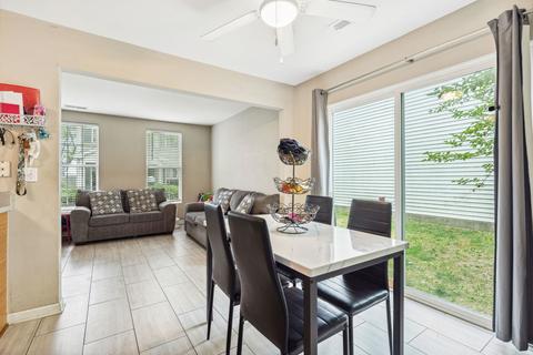 1101 Symphony Dr, Aurora, IL 60504 photo 10