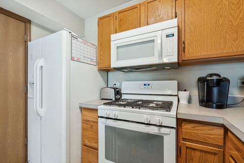 1101 Symphony Dr, Aurora, IL 60504 photo 8