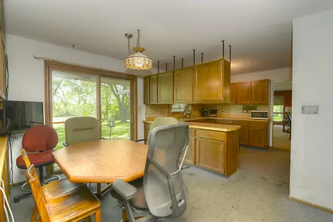 11905 Eshbach Ct, Algonquin, IL 60102 photo 17