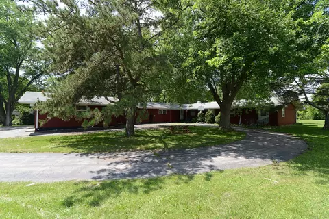 11905 Eshbach Ct, Algonquin, IL 60102