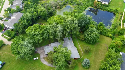 11905 Eshbach Ct, Algonquin, IL 60102 photo 31
